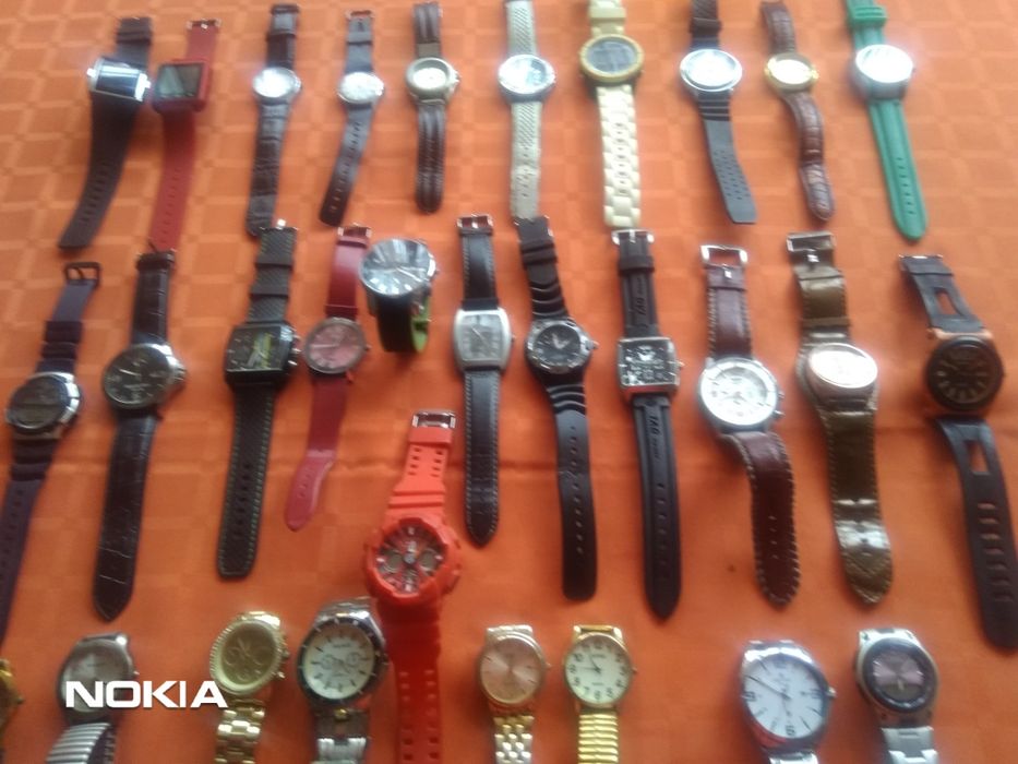 Лот от часовници