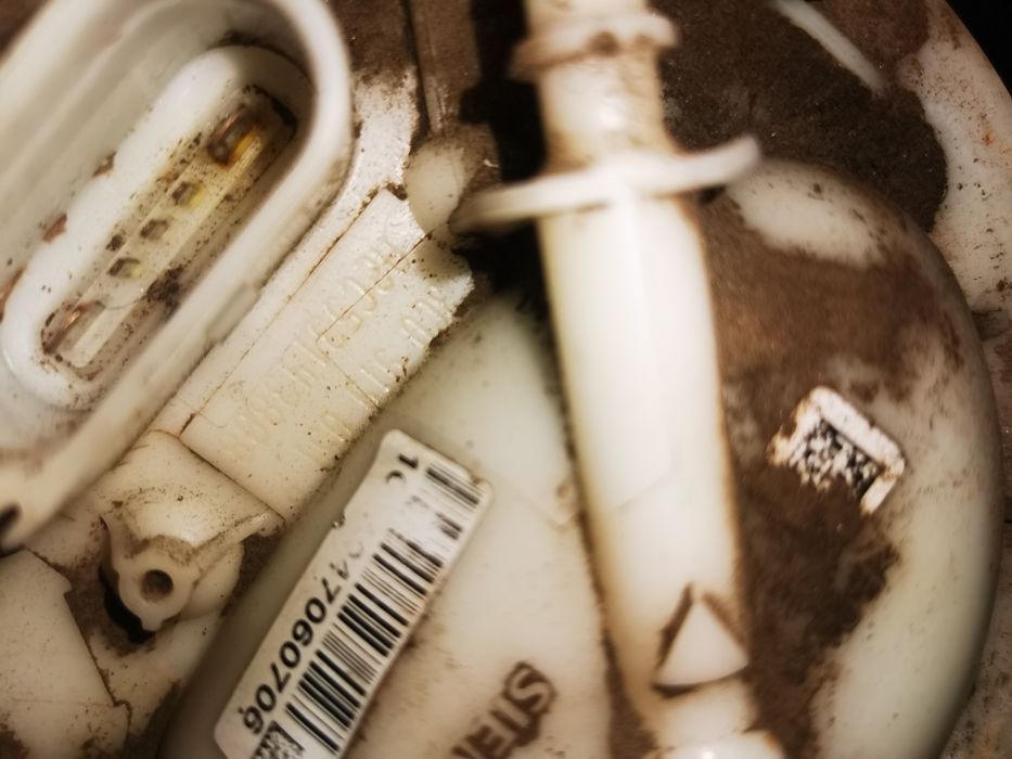 pompa de benzina originala volkswagen passat b6 2.0tfsi
