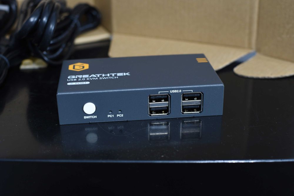 Vand Switch KVM 2 porturi HDMI 4K 60Hz NOU