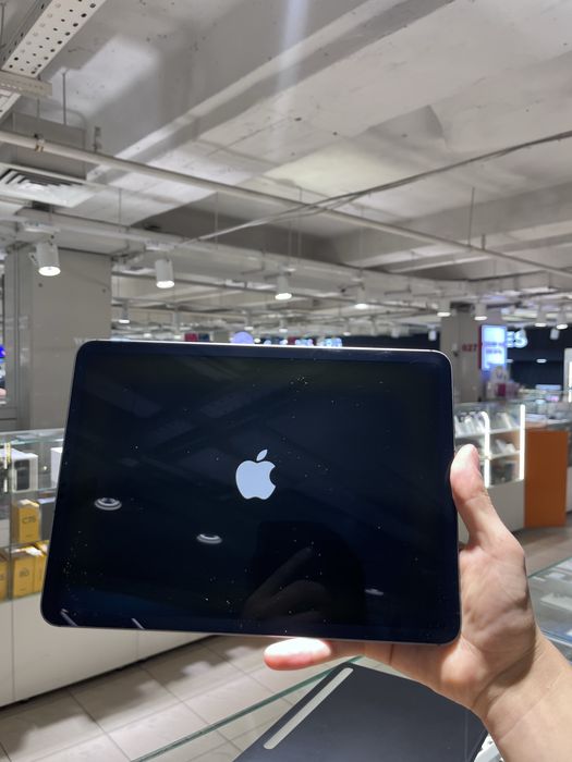 Ipad pro 11 greey