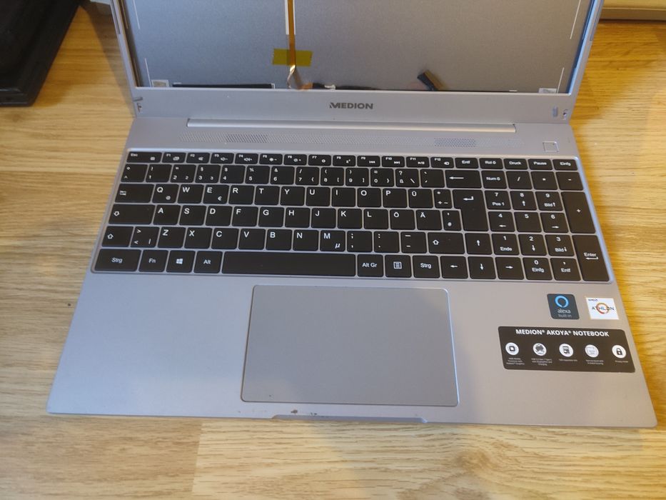 Carcasa Completa + Tastatura + Balamale - Medion E15308 MD63850