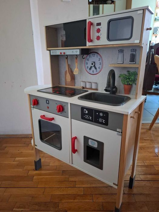 Детска кухня в добро състояние