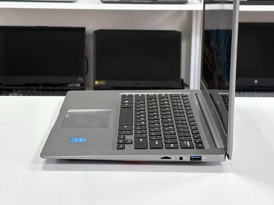 Ноутбук Default String (БУ) - 14 HD/Celeron N3450/6GB/SSD 256GB