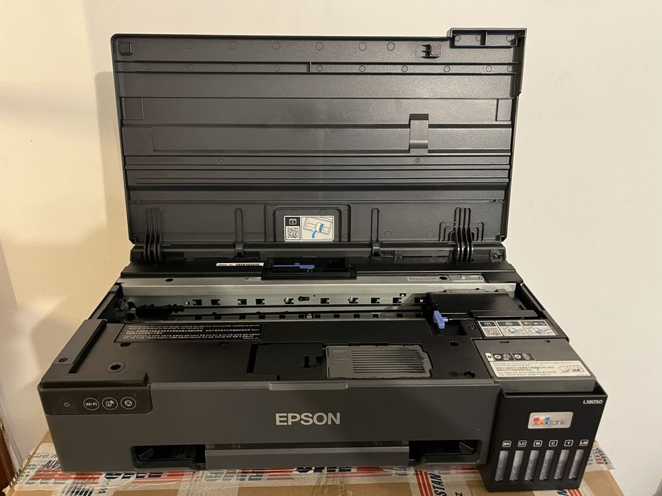 Принтер Epson L18050
