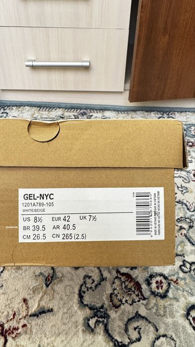 Asics Gel NYC 42 размер