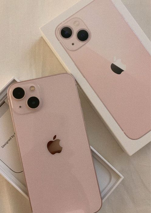 Iphone 13 pink 256GB +давам кабел за зареждане