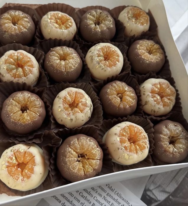 Мандарин в шоколаде
