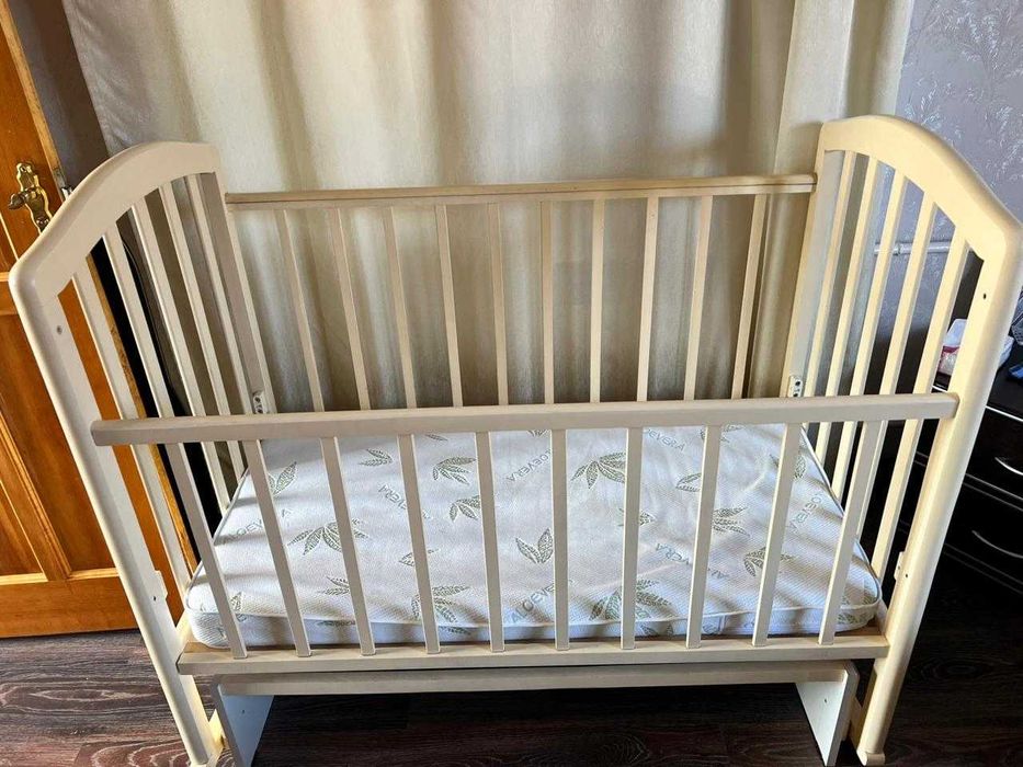 Манеж детски почти новый