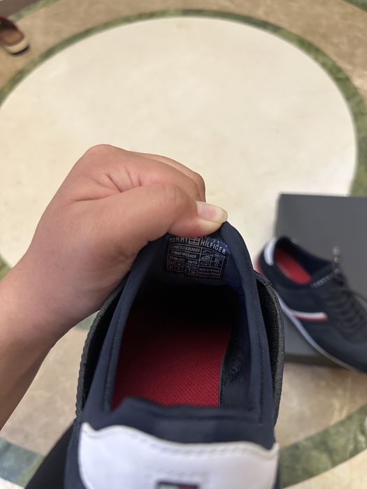 Кроссовки Tommy Hilfiger