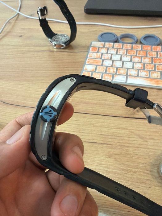 карбон швейцарские часы Cimier