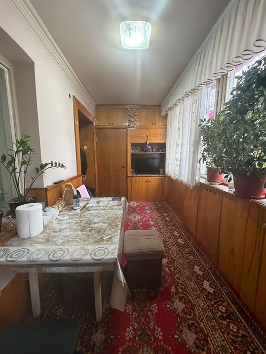 Продам 3 ком Юнусабад 11.кирпич