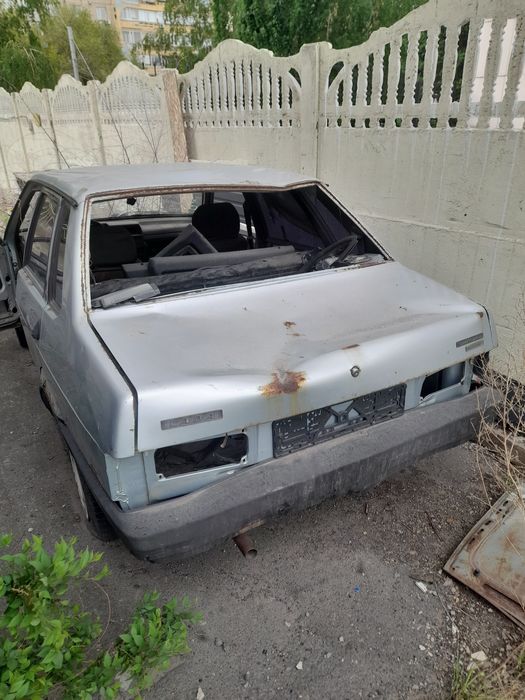 Продам авто на запчасти