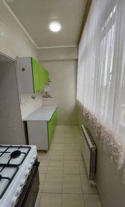 Продается 2/3/9 на Сергели (м-Строителей) (F)