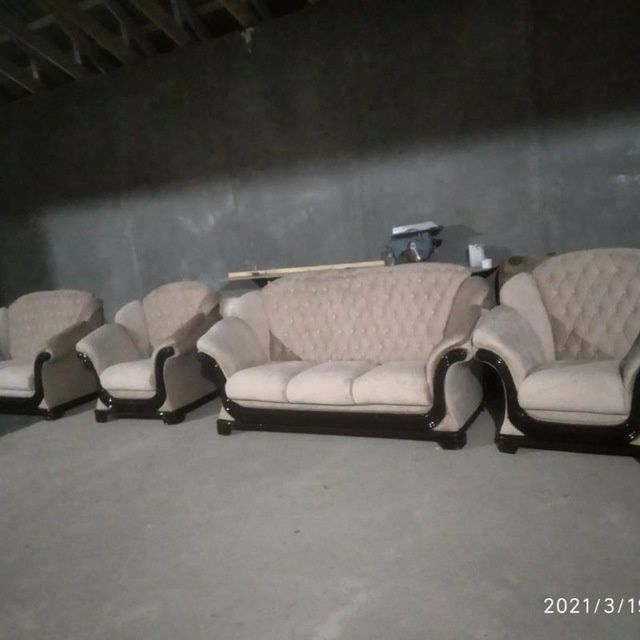 Restavratsiya yumshoq mebil