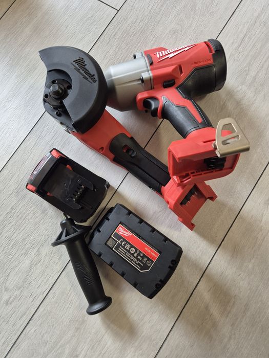 Set Scule Milwaukee Pistol Impact 1627Nm + Flex 115mm cu  2 Baterii si Incarcator Rapid