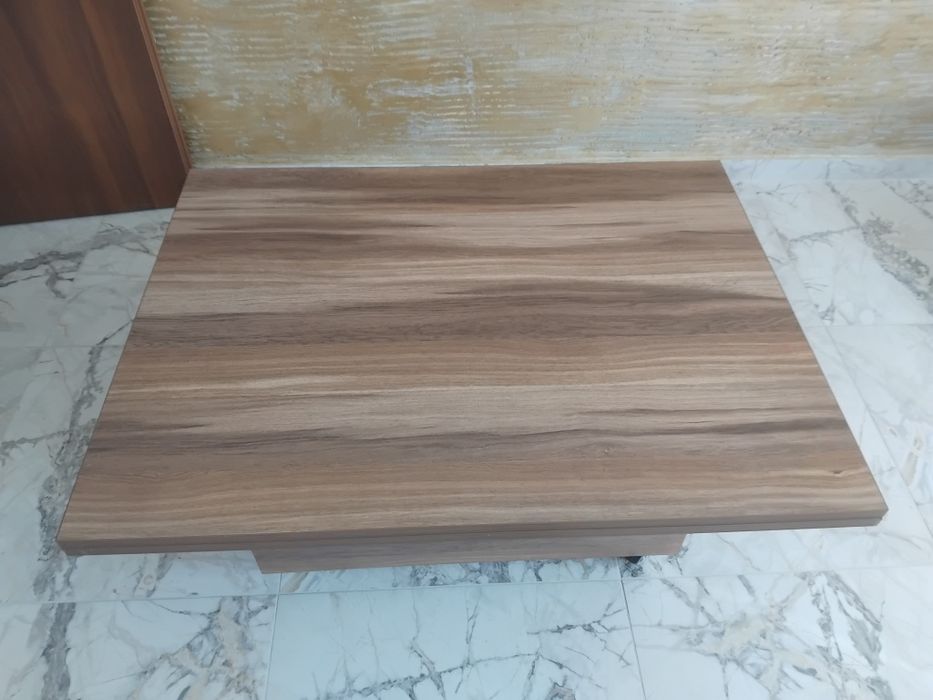 Masă fantezie extensibila