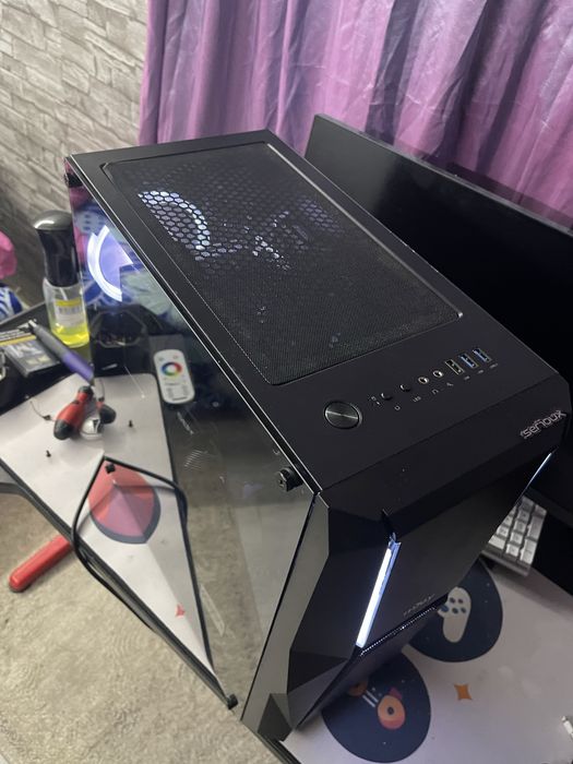 Vand pc gaming rtx 3060 12 gb si monitor 120hz
