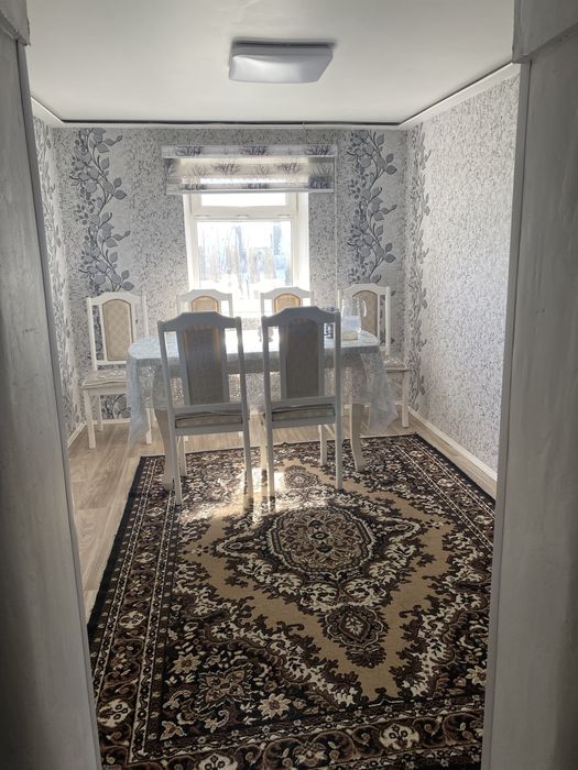 Продам двухэтажный дом