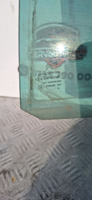 geam stanga spate citroen c5 ii (2004-2008) 2.0 motorina 2008