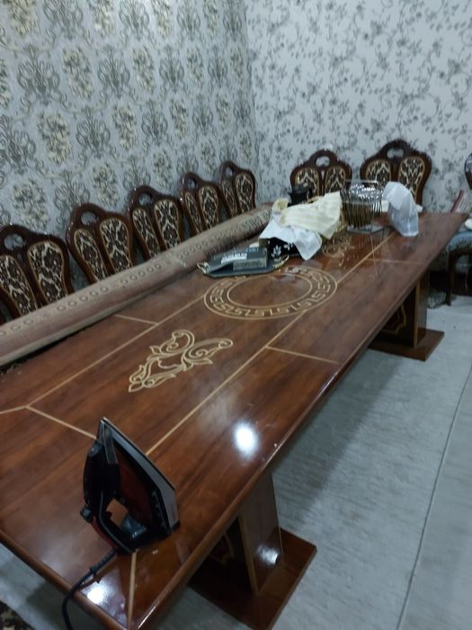 Янги Мустахкам Столлар.