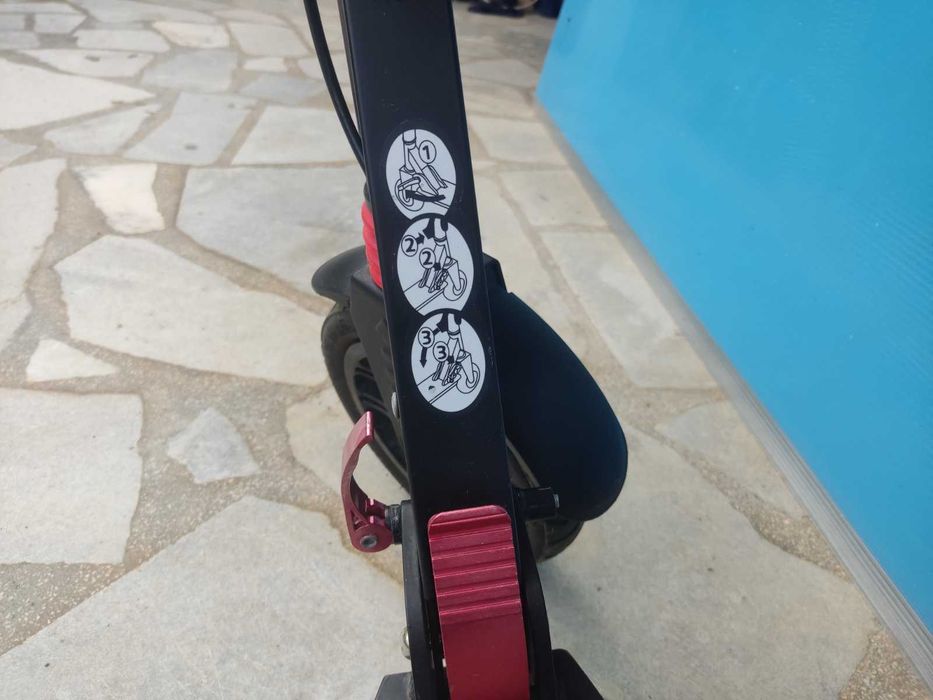 Голяма тротинетка с дискова спирачка BYOX Maximus