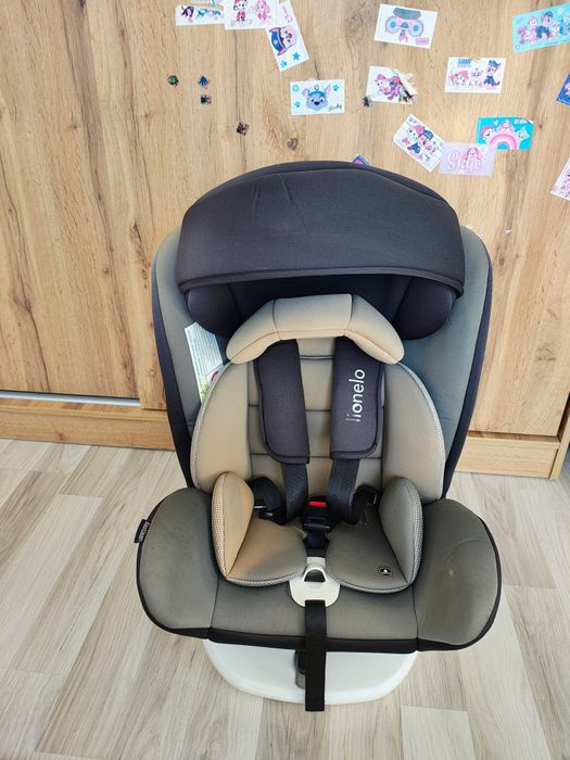 Vând scaun auto Lionelo Bastiaan