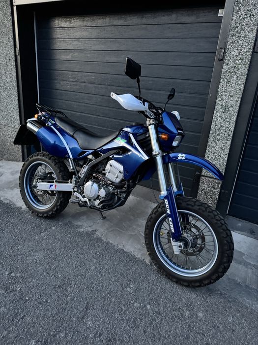 Kawasaki d-tracker250