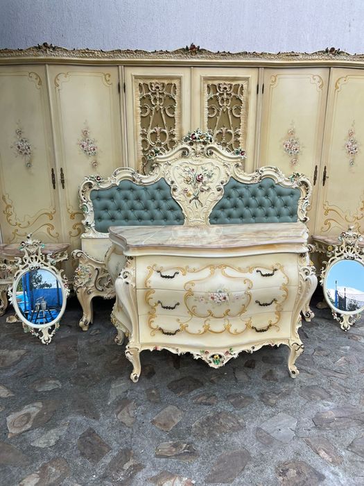 Dormitor stil Baroc Venetian cu blaturi marmură