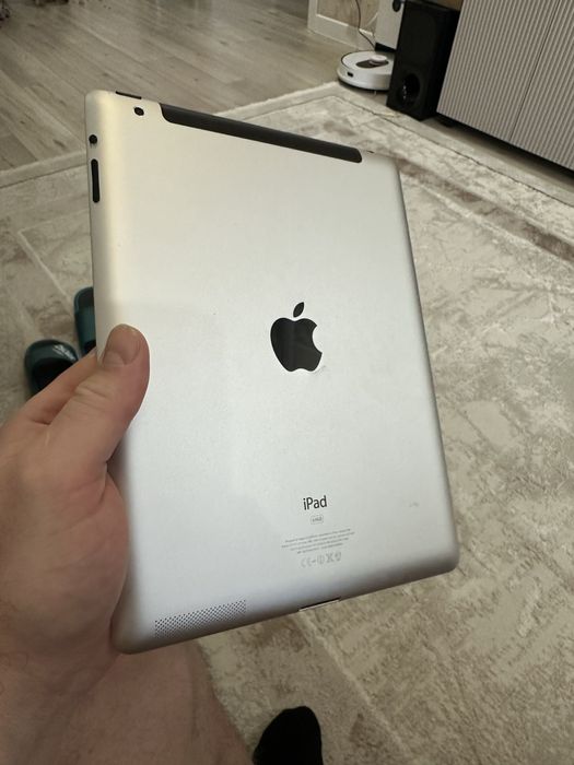 Продам планшет айпад на 64гб