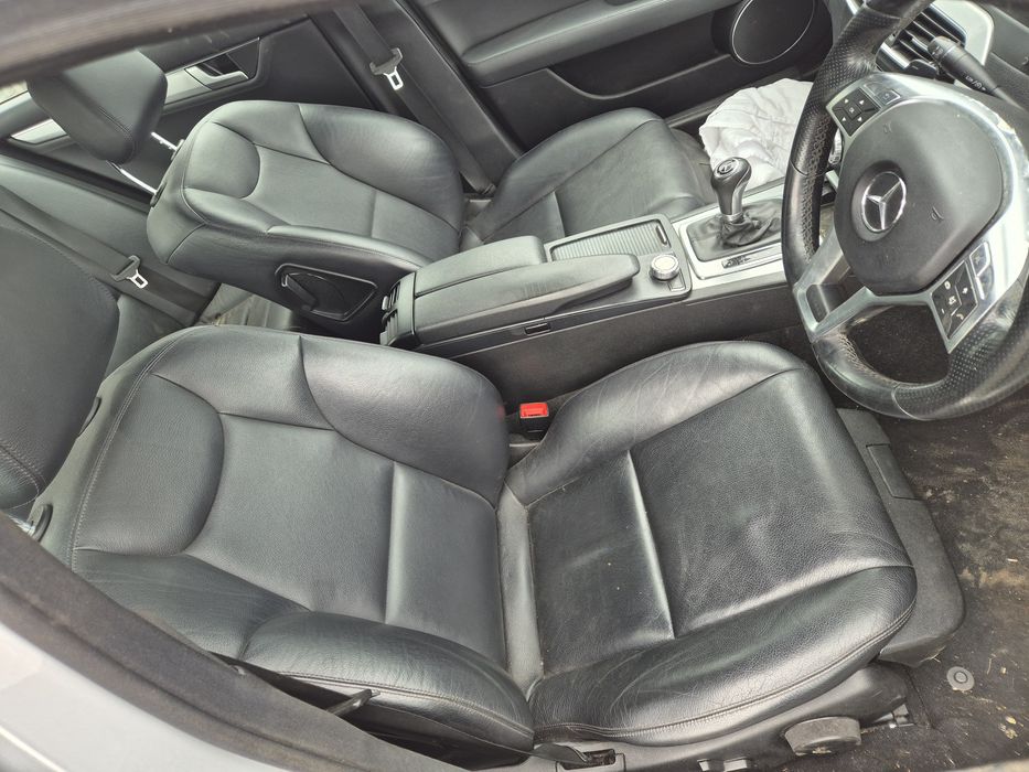Interior piele Mercedes C-Class w204 2008-2012