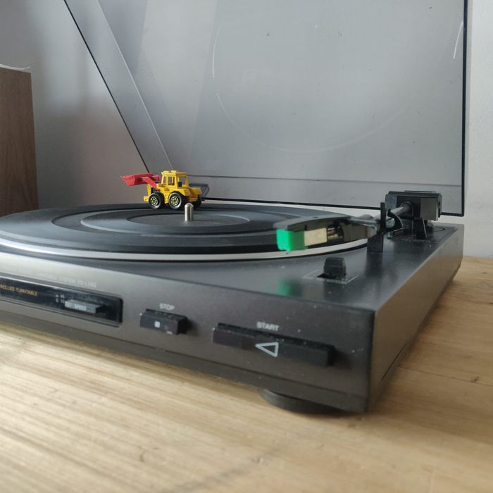 Pick up Philips 777/Sony PS -LX 62 -full automatic-