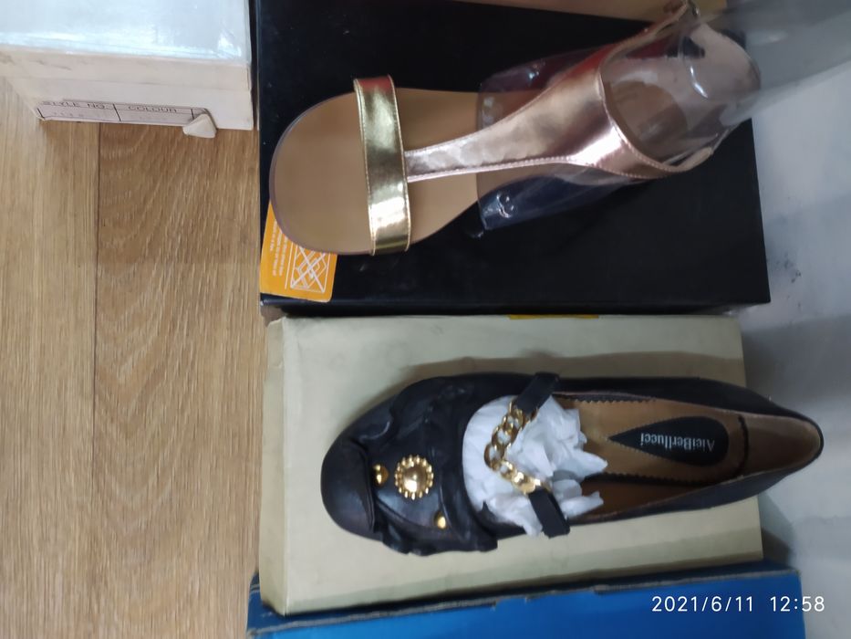 Обувь женская кожаная