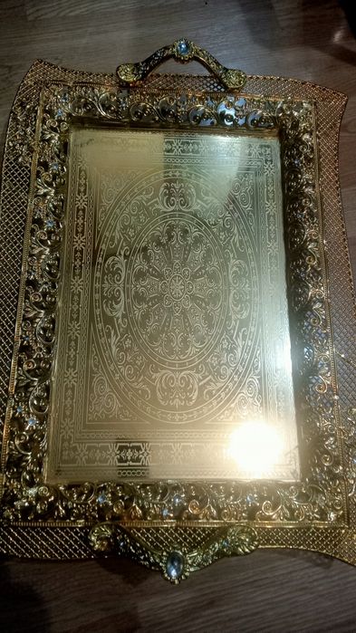 Поднос металлический