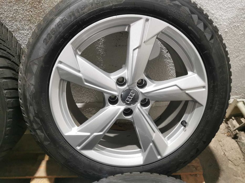 Jante Originale Audi A6 A4 A5 .R 18 .cu anvelope de iarna