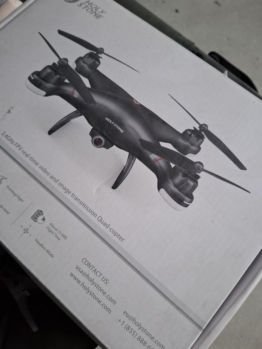 Drona Holy Stone HS110G