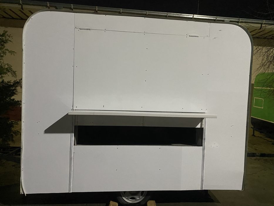 Fasfud butka sotiladi