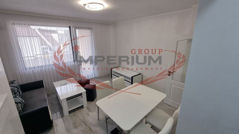 Дава се под наем Тристаен апартамент в Варна, Колхозен пазар - 90 кв.м за 612 € - Снимка #2