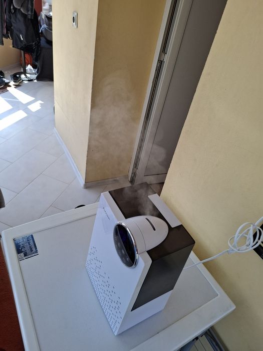 Овлажнител за въздух + арома терапия