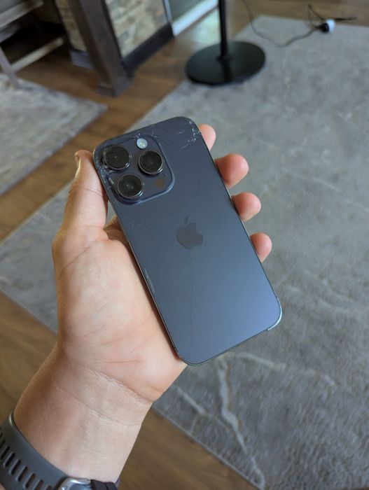iPhone 14 Pro 256GB - 100% Original - Funcțional (Spate spart)