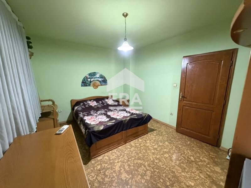 УНИКАЛЕН ИМОТ! Тристаен апартамент с гараж на ТОП локация