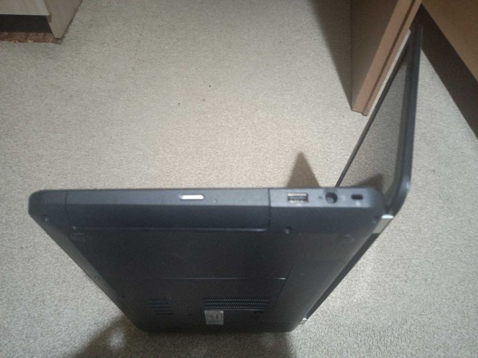 Лаптоп HP Pavilion G6 (i5-2430M, 6 GB DDR3, 1000GB HDD)