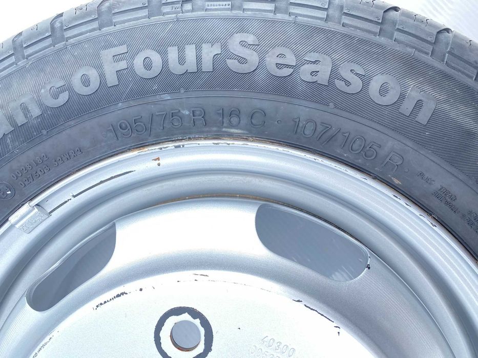 Janta R16 cu anvelopa 195 75 R16C continental noua originala Renault