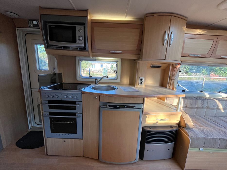 Rulota Swift Abbey Spectrum 2008 5 locuri model de lux Off Camping Acumulator Cabina dus, rezervor intern