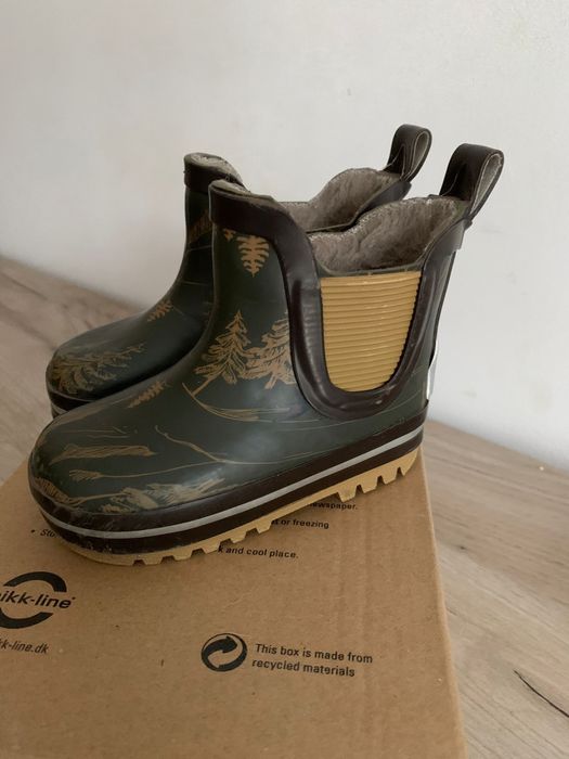 Cizme din cauciuc natural imblanite cu lâna