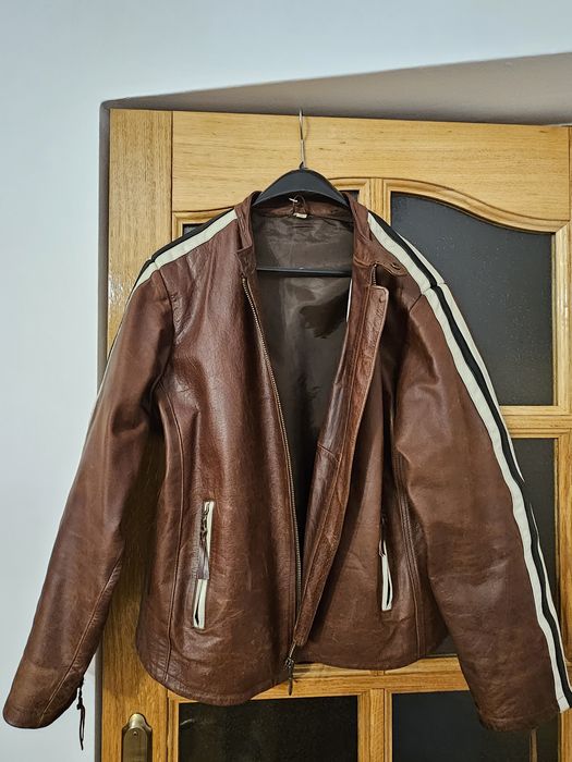 Geaca piele bărbătească