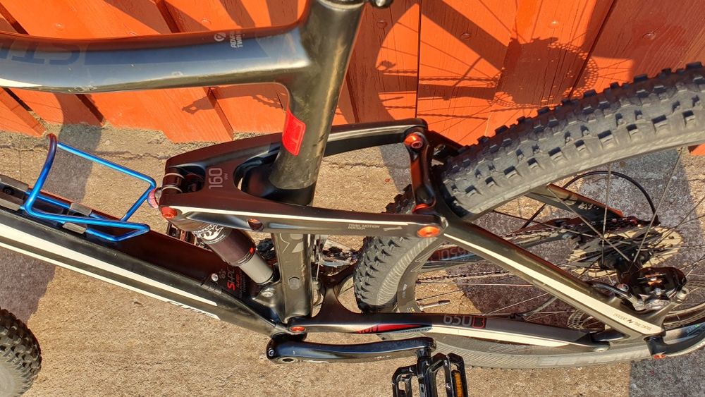 Vând Bicicleta Cube Stereo Race Full Suspension Carbon 160mm,  12.6kg