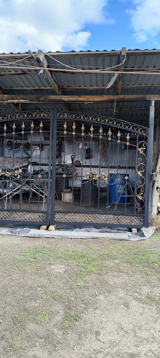 Продам новые красивые ворота