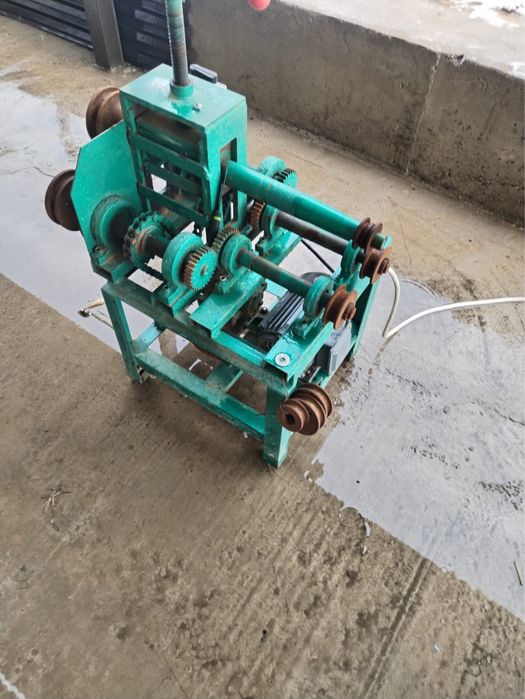 Продам станок труба изгиб. самодельный)