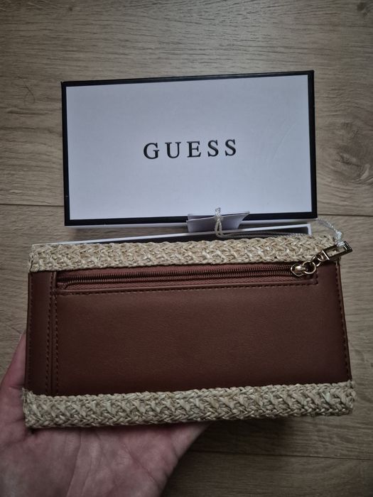 Дамски портфейл Guess