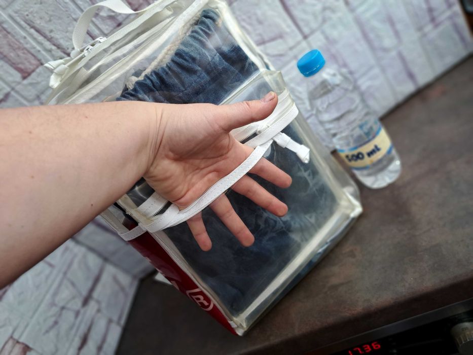 прозрачна ПВС раница Levi's